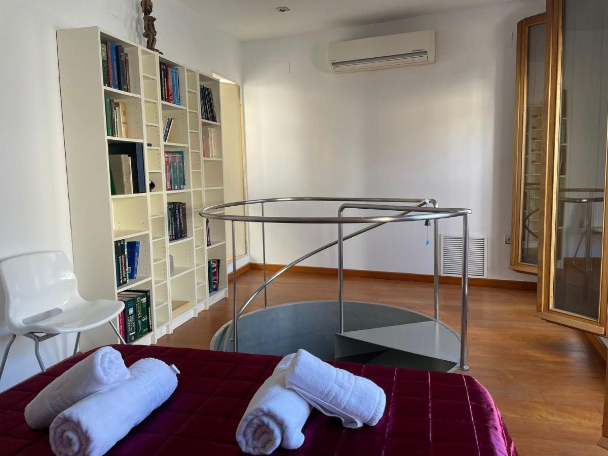 La Casa Del Pajaro Con Terraza Y Parking Gratuito Villa Córdoba Exteriör bild